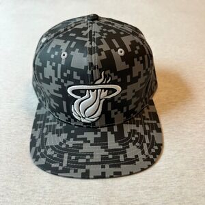 Mitchell & Ness Miami Heat Snapback Hat Grey Black Camo NBA Flat Brim Cap